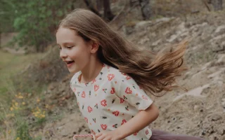 Incorporating Fashion Elements into Family Routines for Stylish Bonding