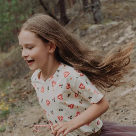 Incorporating Fashion Elements into Family Routines for Stylish Bonding