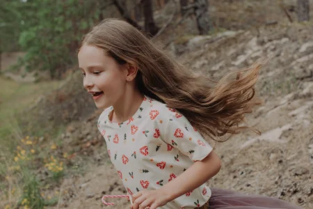 Incorporating Fashion Elements into Family Routines for Stylish Bonding