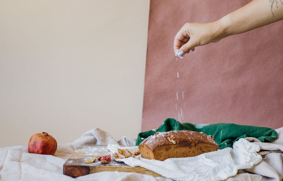 Apple season baking: simple cakes and crisp recipes