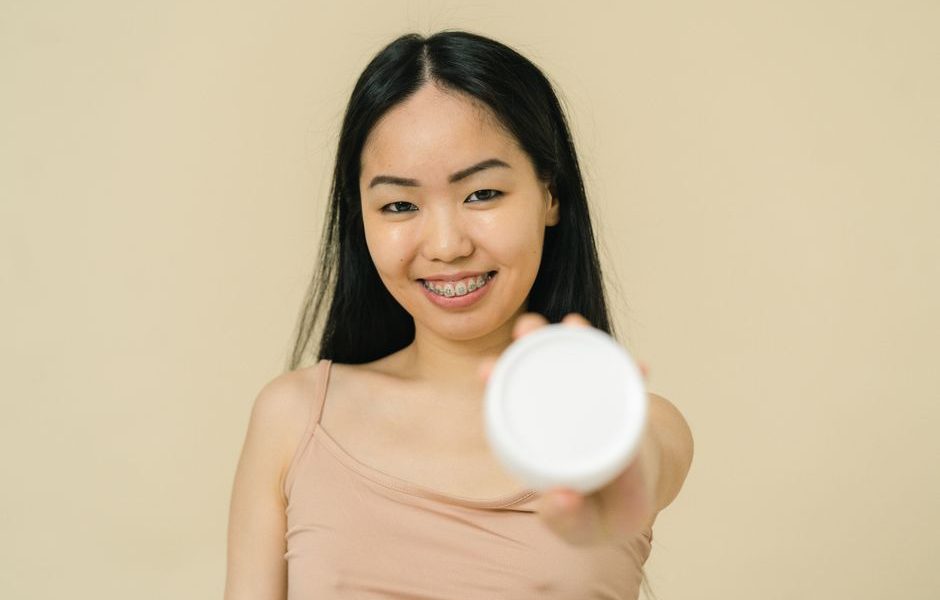 Transition skincare from summer glow to early autumn comfort Transition skincare from summer glow to early autumn comfort