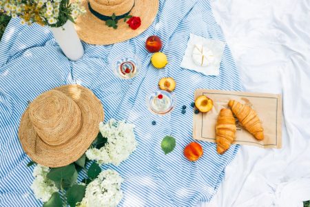 Sustainable Summer Picnic: Zero-Waste Essentials That Hold Up
