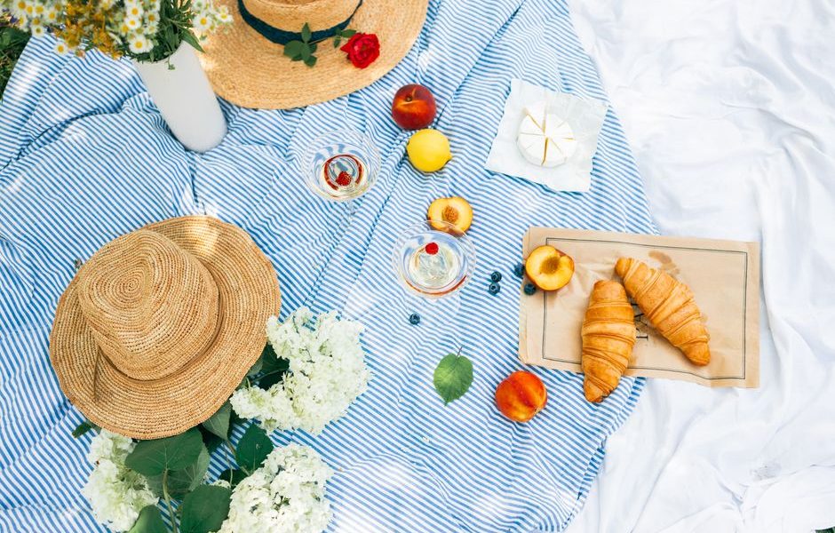 Sustainable Summer Picnic: Zero-Waste Essentials That Hold Up