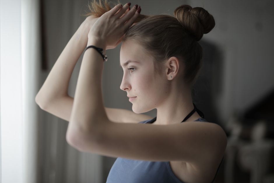 Woman with a simple summer hair bun